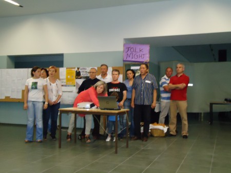 EFA  TELE - Farewell school party.